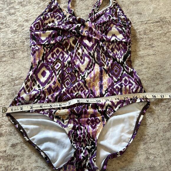 Speedo Purple and White One Piece Swimsuit Geometric Design size 12 - Picture 10 of 10